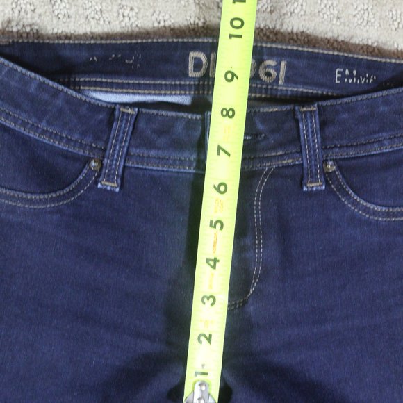 LIKE NEW DL 1961 Size 26 Emma Legging Dark Wash Blue Jeans - Picture 4 of 6